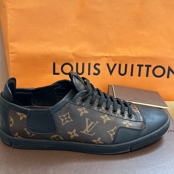 100% authentic, Gently worn Louis Vuitton Sneakers Brown Canvas Monogram Men’s - Picture 2 of 9